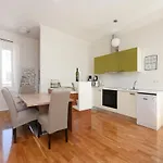 Apartamento Karuzz Heated Jacuzzi