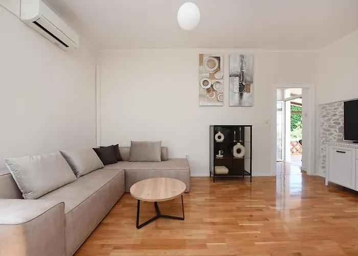 Apartamento Karuzz Heated Jacuzzi *