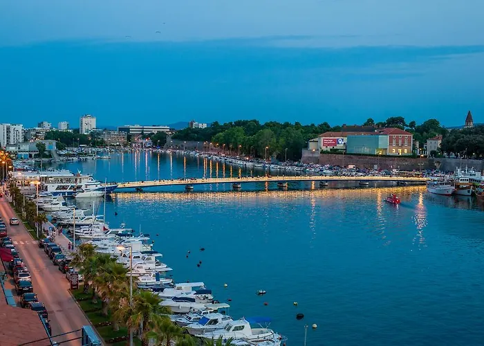 Διαμέρισμα Karuzz Heated Jacuzzi