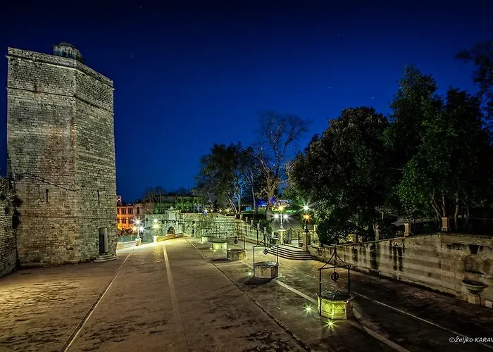 Διαμέρισμα Karuzz Heated Jacuzzi Ζαντάρ